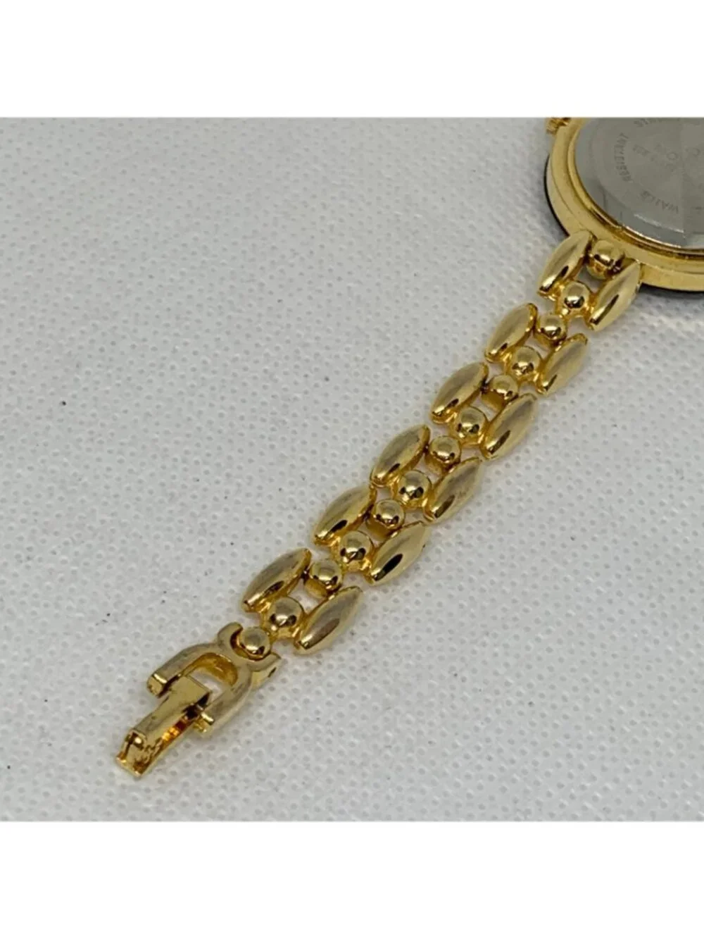 vintage Morita gold tone 18k electro plated women watch 26mm size 6.5” running